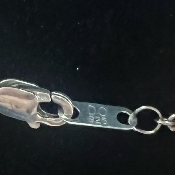 Vintage sterling silver diamond etched puffy heart locket ~17” - Picture 3 of 5